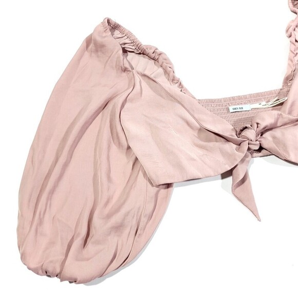 URBAN OUTFITTERS x Kimchi Blue Lola Tie-Front Cropped Top with Puff Sleeve XS - Picture 5 of 11